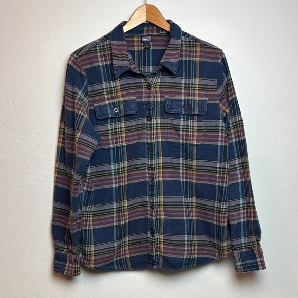 Patagonia Tops - Patagonia Women's Long-Sleeved Cotton Midweight Fjord Flannel Shirt Large #53916